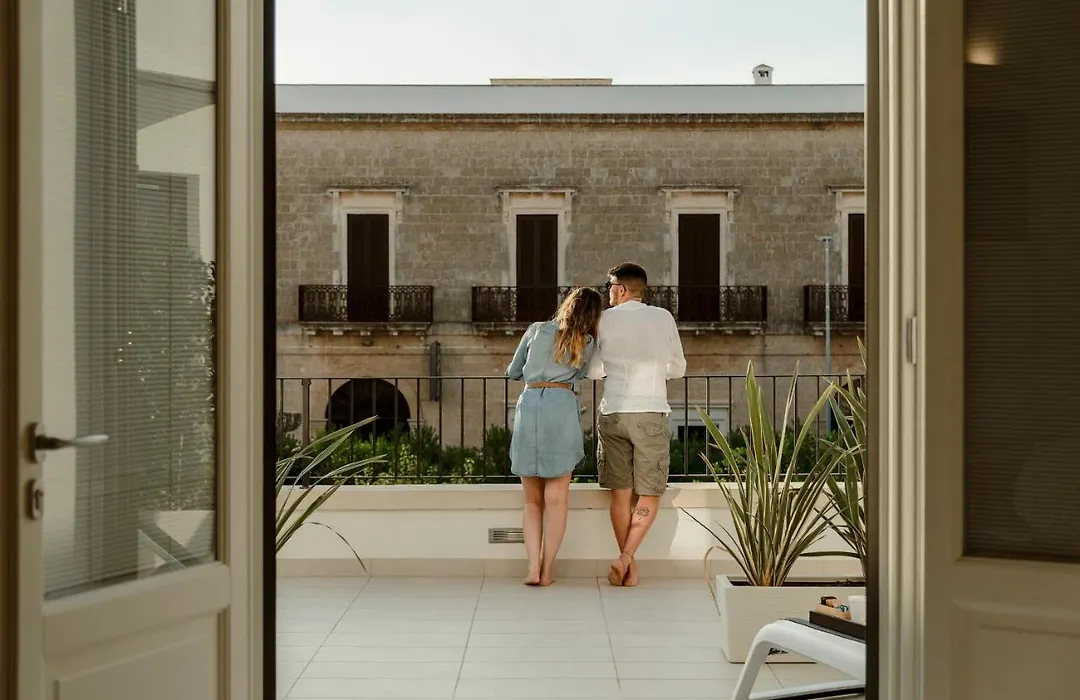 Coclee Suite Palace-1